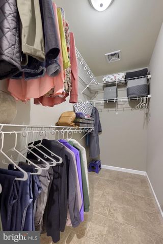 1343 FIELDSTONE DR, Mount Joy, PA 17552