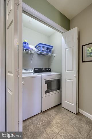 1343 FIELDSTONE DR, Mount Joy, PA 17552