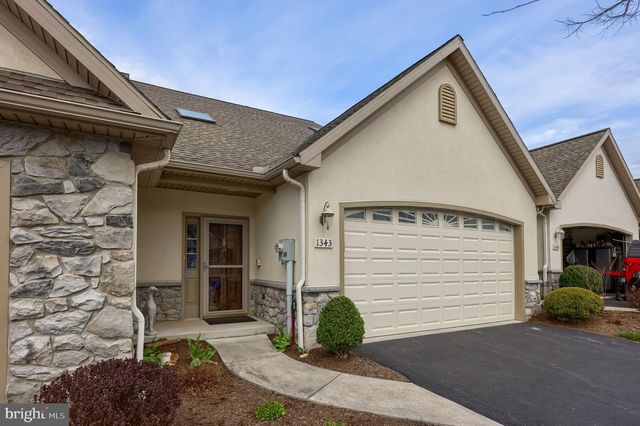 1343 FIELDSTONE DR, Mount Joy, PA 17552