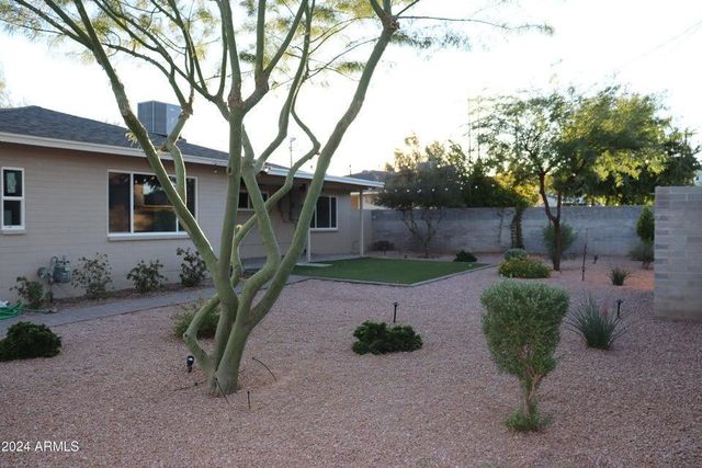 6702 E Almeria Road, Scottsdale, AZ 85257