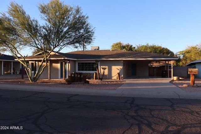 6702 E Almeria Road, Scottsdale, AZ 85257