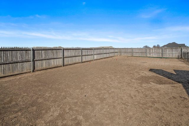 5800 BUFFALO SPRINGS Trail, Amarillo, TX 79119