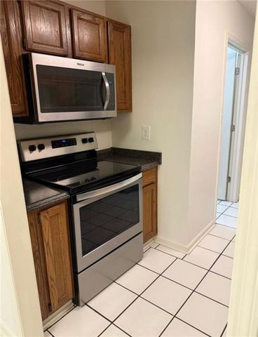 4067 Coopers Hill Drive, Smyrna, GA 30080