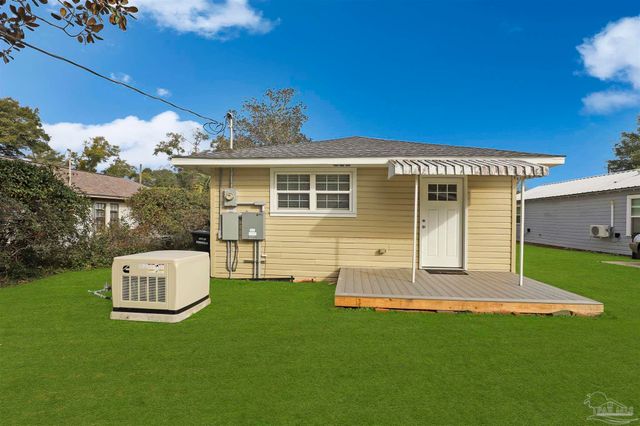 2807 E Brainerd St, Pensacola, FL 32503