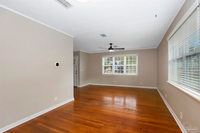 2807 E Brainerd St, Pensacola, FL 32503