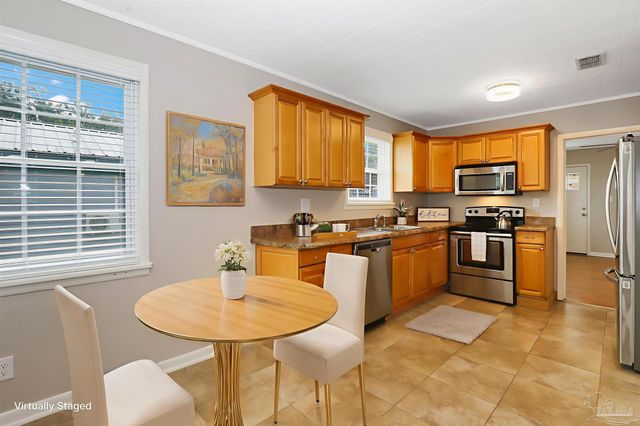 2807 E Brainerd St, Pensacola, FL 32503