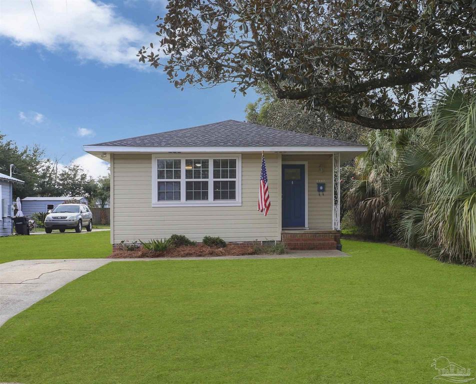 2807 E Brainerd St, Pensacola, FL 32503