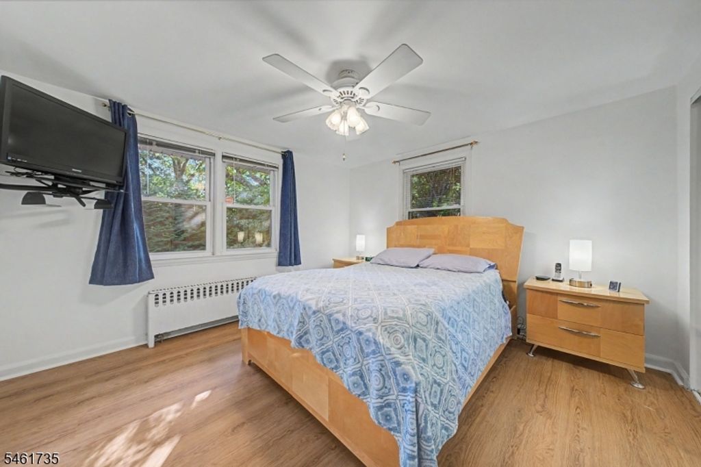 41 Charwalt Dr, Hawthorne Boro, NJ 07506 — photo 4