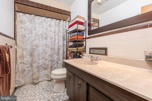 643 W JERSEY AVE, Woodbury Heights, NJ 08097