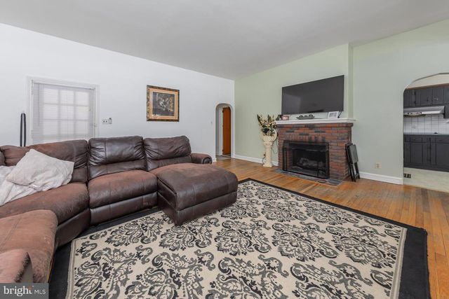 643 W JERSEY AVE, Woodbury Heights, NJ 08097