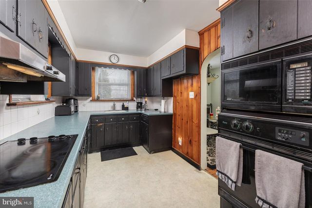 643 W JERSEY AVE, Woodbury Heights, NJ 08097