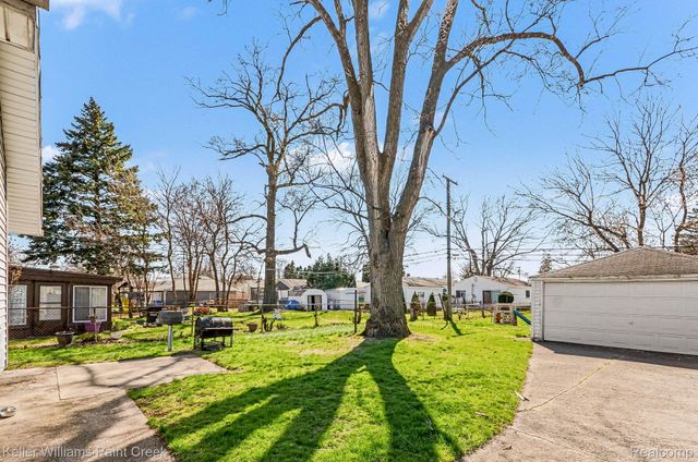 26737 Brush Street, Madison Heights, MI 48071