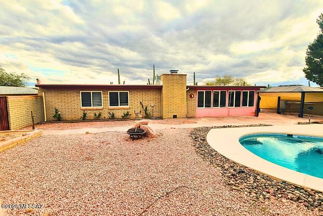 9461 E Kayenta Drive, Tucson, AZ 85749
