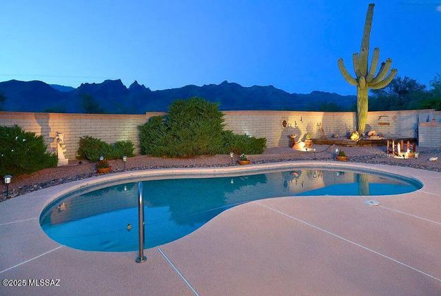 9461 E Kayenta Drive, Tucson, AZ 85749