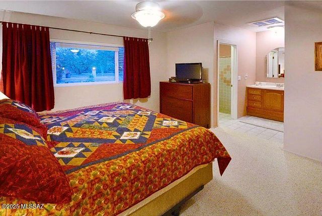 9461 E Kayenta Drive, Tucson, AZ 85749