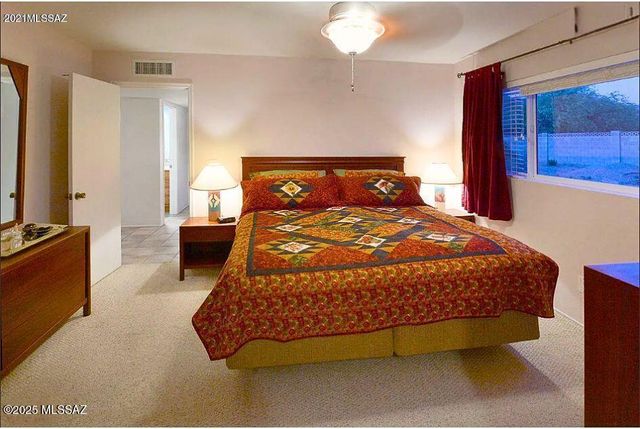 9461 E Kayenta Drive, Tucson, AZ 85749