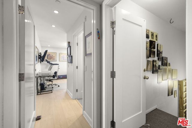 907 Lincoln Boulevard PH 302, Santa Monica, CA 90403