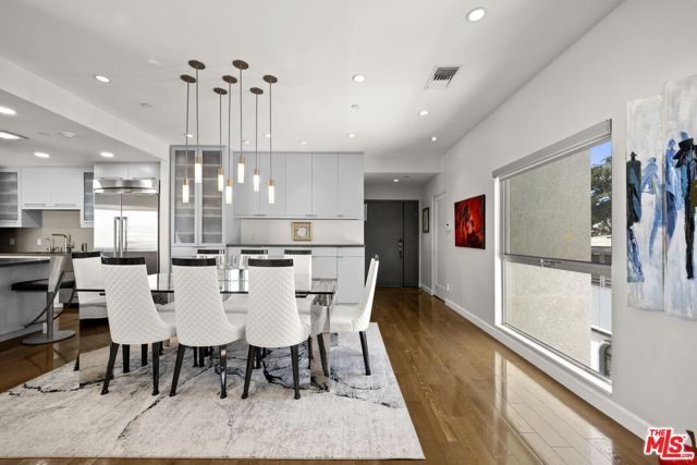 907 Lincoln Boulevard PH 302, Santa Monica, CA 90403