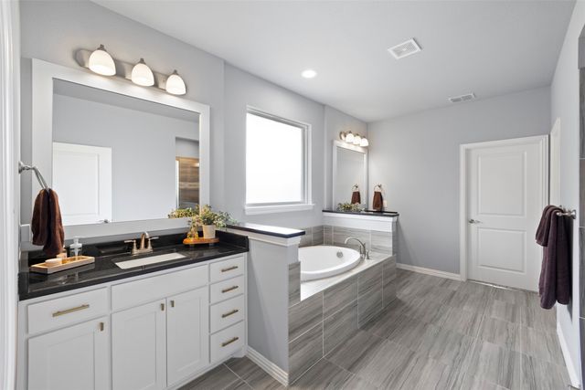 116 Steves Way, Waxahachie, TX 75165