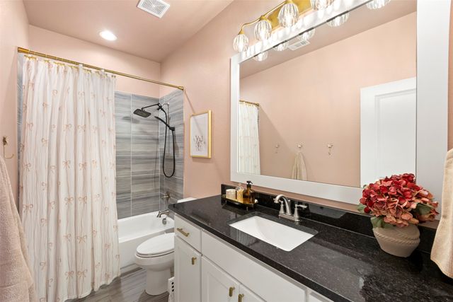 116 Steves Way, Waxahachie, TX 75165