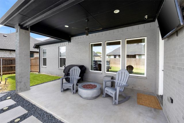 116 Steves Way, Waxahachie, TX 75165