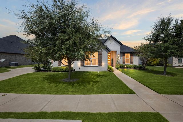 116 Steves Way, Waxahachie, TX 75165