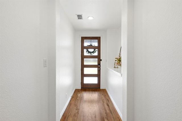 116 Steves Way, Waxahachie, TX 75165