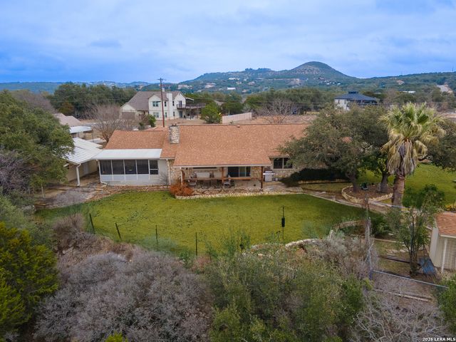 1130 Crossbow, Canyon Lake, TX 78133