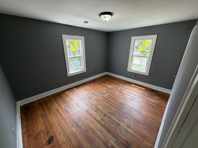 165 W Walnut St, Erin, TN 37061