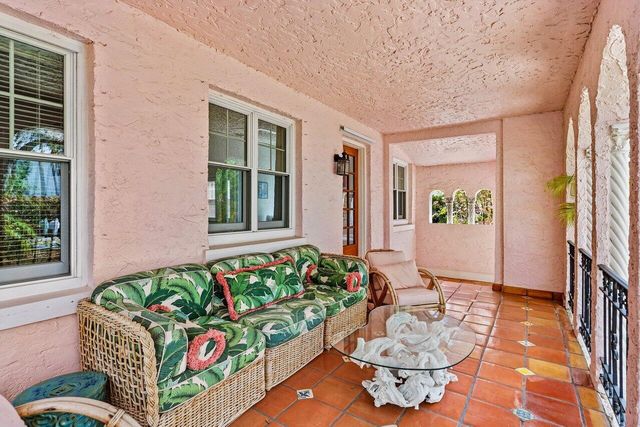 217 SE Coconut Avenue, Stuart, FL 34996