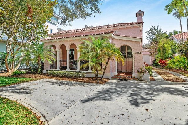 217 SE Coconut Avenue, Stuart, FL 34996