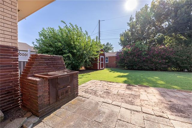 2505 Robin Road, Midwest City, OK 73110