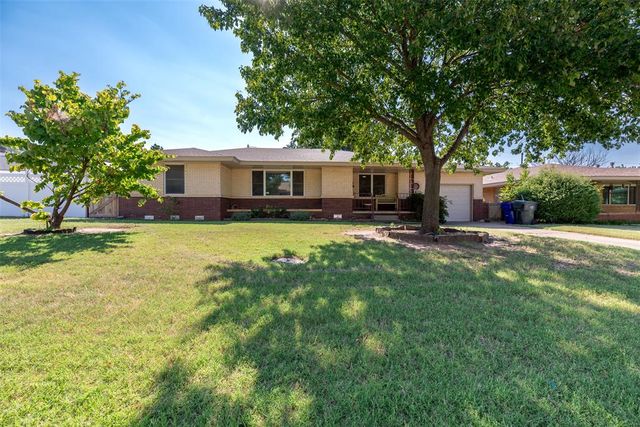 2505 Robin Road, Midwest City, OK 73110