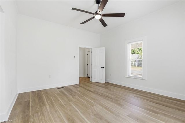 630 Davis Avenue, Newton, NC 28658