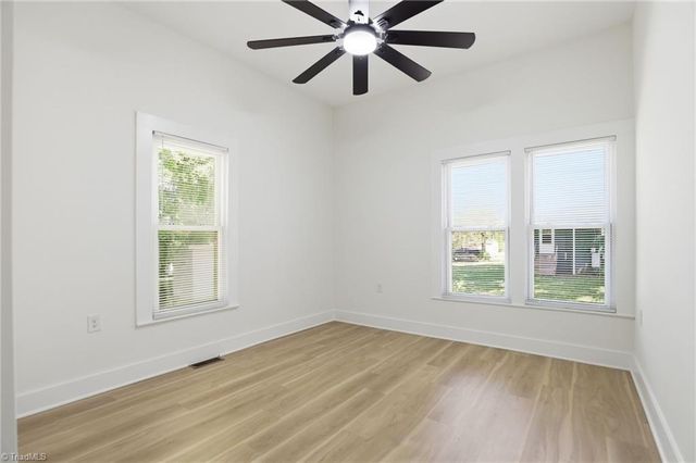 630 Davis Avenue, Newton, NC 28658