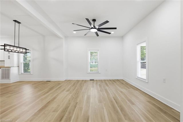 630 Davis Avenue, Newton, NC 28658
