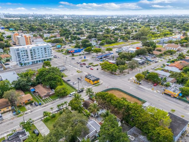 1621 NW 55th St, Miami, FL 33142