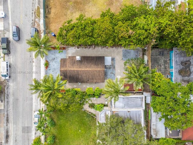 1621 NW 55th St, Miami, FL 33142