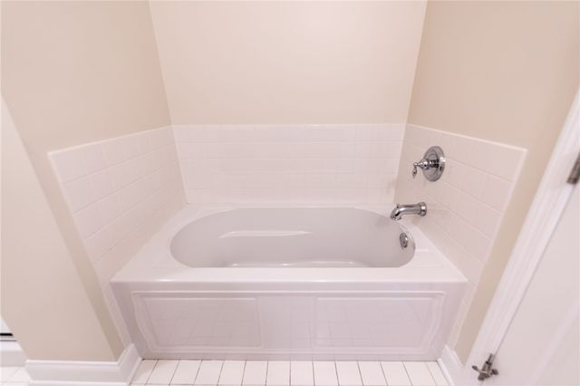 5859 Beacon Street 2003, Squirrel Hill, PA 15217