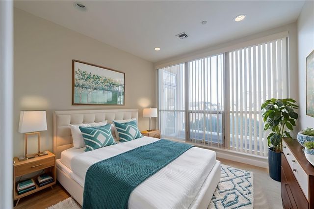 5859 Beacon Street 2003, Squirrel Hill, PA 15217