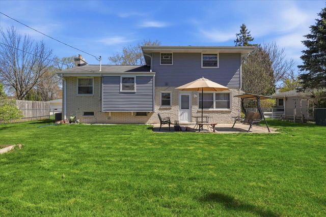 6009 Oriole LANE, Greendale, WI 53129