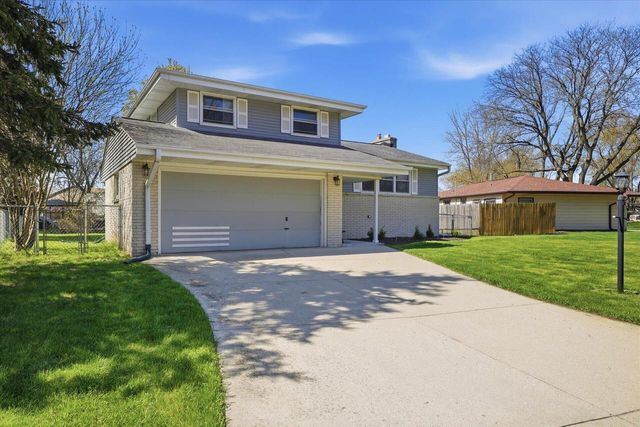 6009 Oriole LANE, Greendale, WI 53129