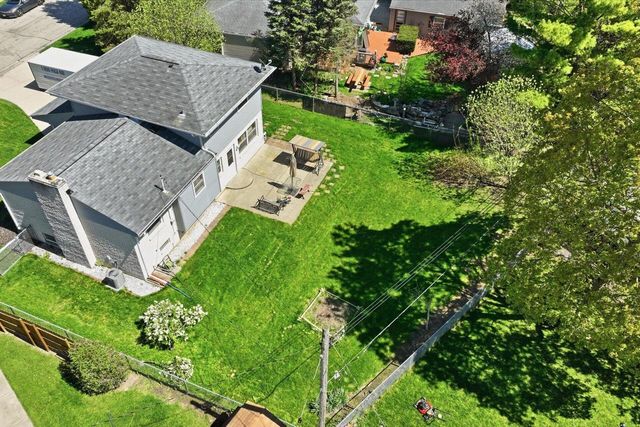 6009 Oriole LANE, Greendale, WI 53129