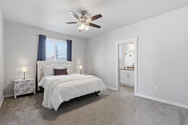 1227 E Walton Ave, Spokane, WA 99207