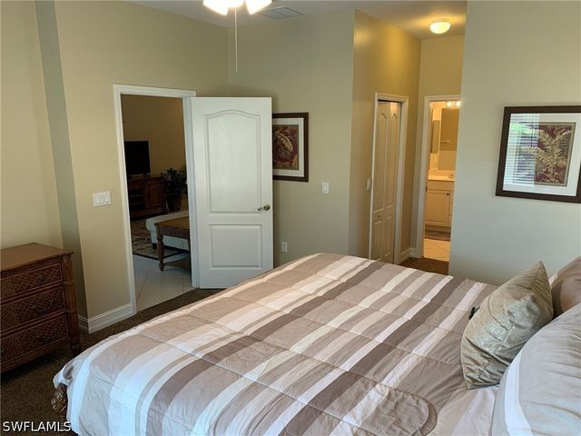 8133 Chancel CT 64-1, Naples, FL 34104