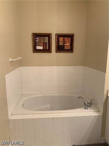 8133 Chancel CT 64-1, Naples, FL 34104