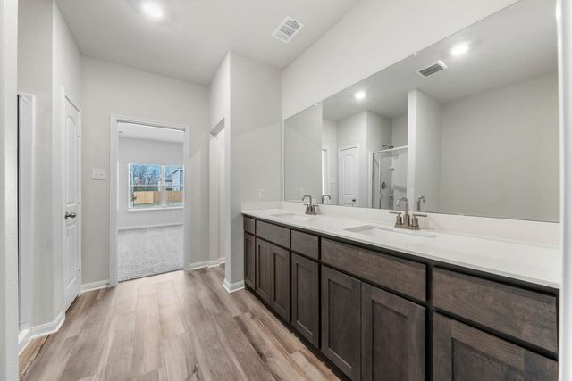 4221 Lava Forest Drive, Dallas, TX 75241