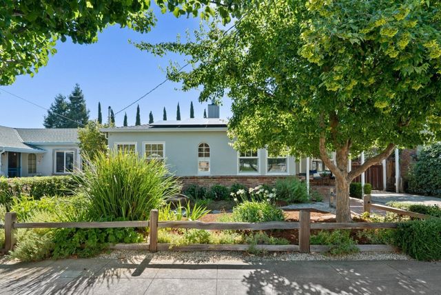 60 N Milton Avenue, Campbell, CA 95008