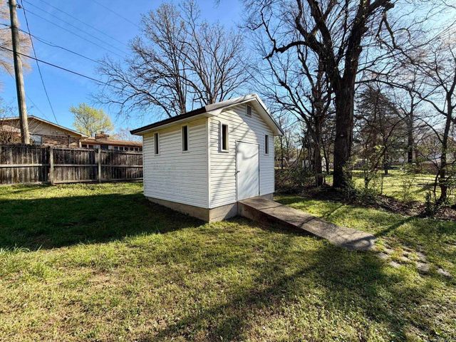 3015 Debra Street, Batesville, AR 72501