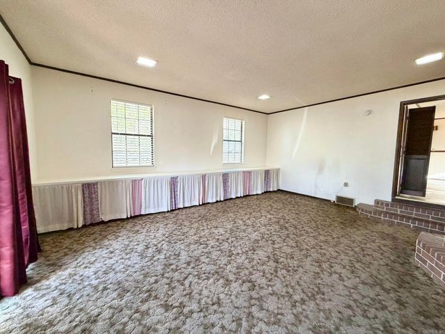 3015 Debra Street, Batesville, AR 72501